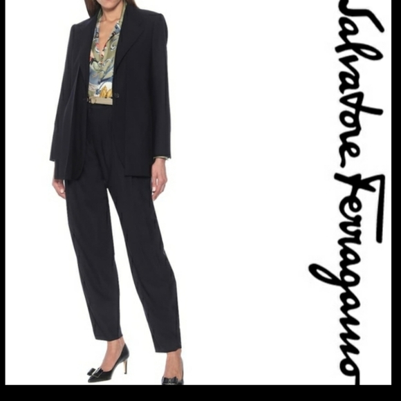 Salvatore Ferragamo Tuxedo Jacket Black Wool Suit Coat Velvet Collar Luxury Chic - Picture 15 of 16